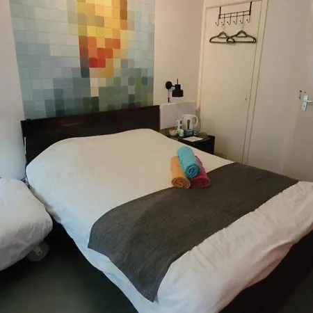 H 58 Séjour chez l'habitant *